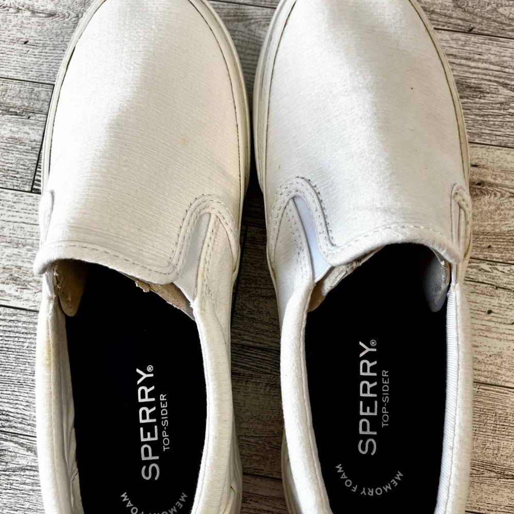Sperry - Women's Pier Wave High Slip On Sneakers Size: 6.5 - Picture 4 of 6
